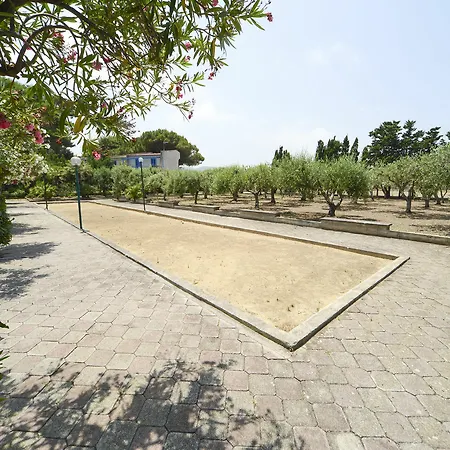 Teti * Campofelice Di Roccella